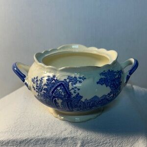 Vintage Ceramic sugar Bowl. English countryside. Taylor Smith, and Smith